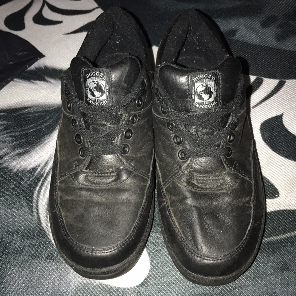 Rugged exposure Mens vantage USA 7M black sneakers 💕